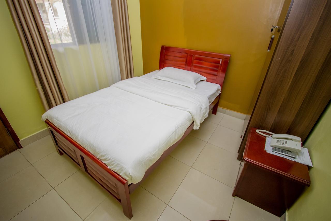 Tuzza Hotel Bushenyi المظهر الخارجي الصورة