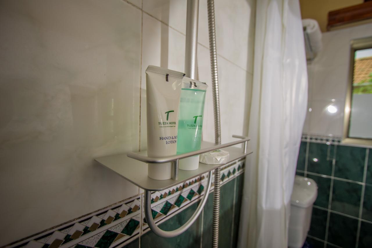 Tuzza Hotel Bushenyi المظهر الخارجي الصورة