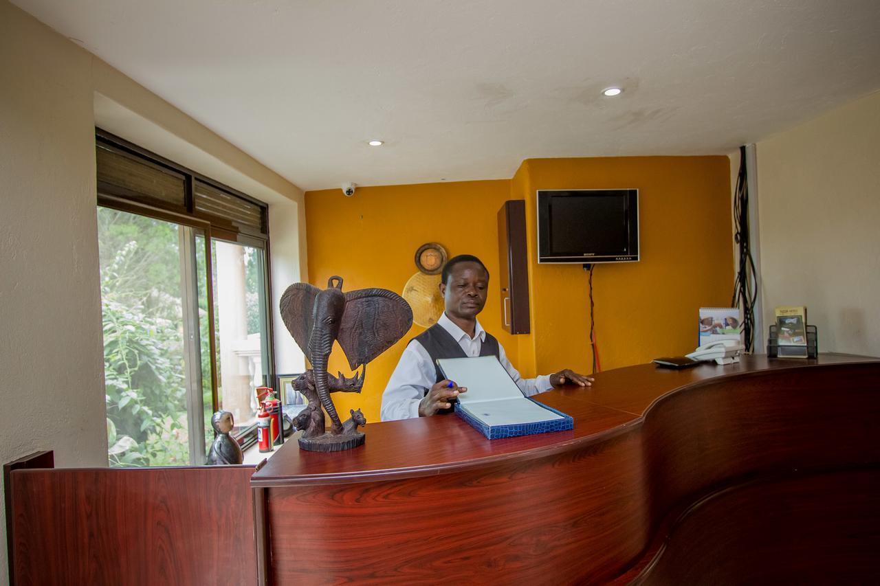 Tuzza Hotel Bushenyi المظهر الخارجي الصورة